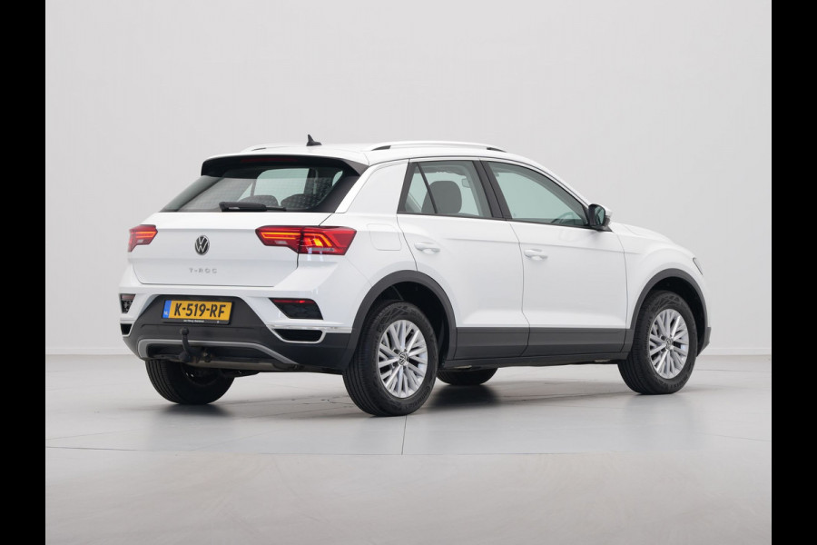 Volkswagen T-Roc 1.5 TSI 150pk DSG Style Business Navigatie Trekhaak Camera El. Ramen