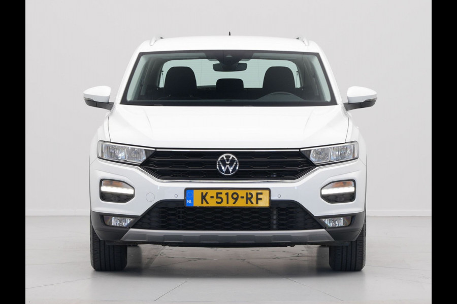 Volkswagen T-Roc 1.5 TSI 150pk DSG Style Business Navigatie Trekhaak Camera El. Ramen