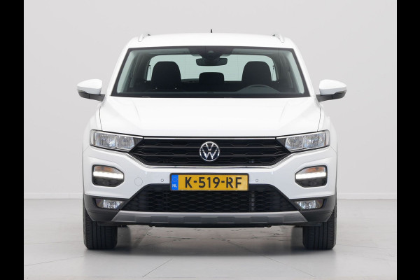 Volkswagen T-Roc 1.5 TSI 150pk DSG Style Business Navigatie Trekhaak Camera El. Ramen