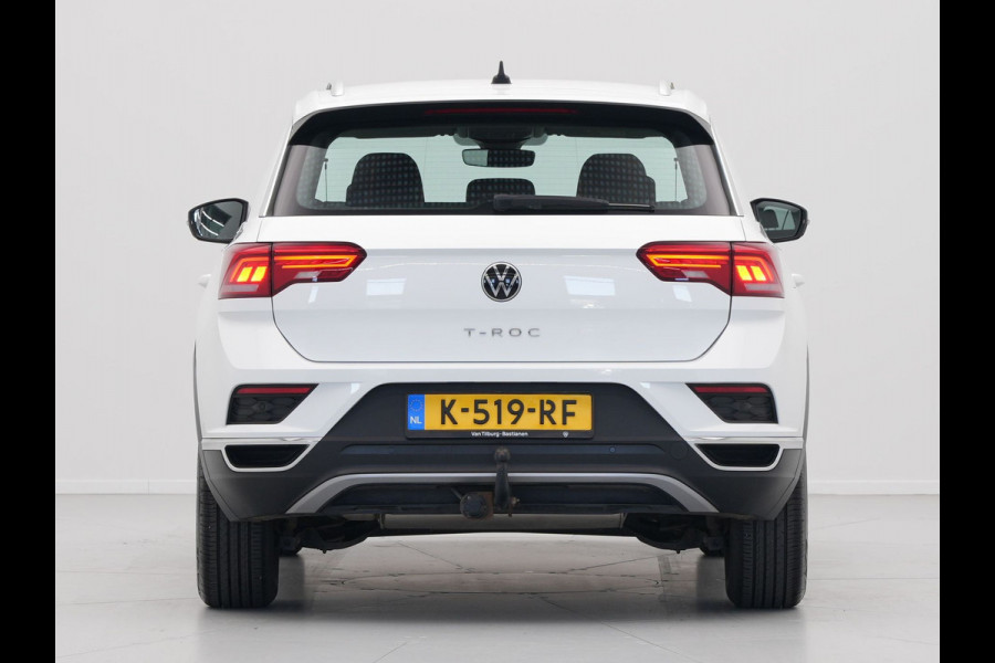 Volkswagen T-Roc 1.5 TSI 150pk DSG Style Business Navigatie Trekhaak Camera El. Ramen