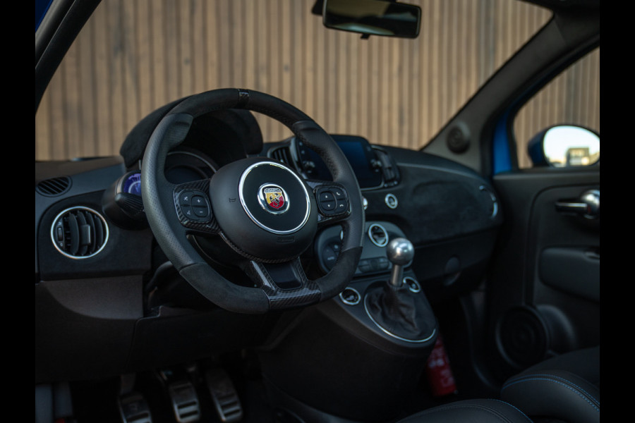 Abarth 695 Tributo 131 Rally | Pano-dak | Handbak | Sabelt stoelen | One of 695
