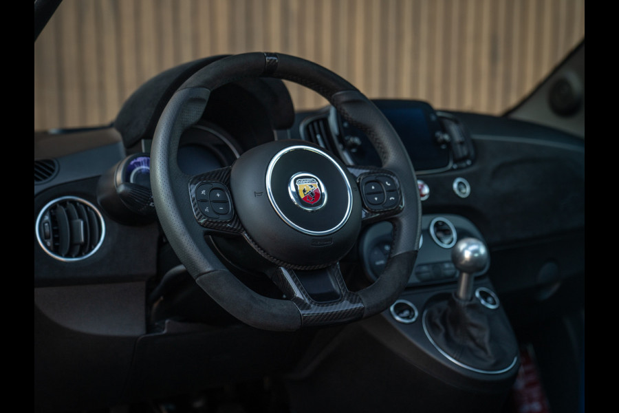 Abarth 695 Tributo 131 Rally | Pano-dak | Handbak | Sabelt stoelen | One of 695
