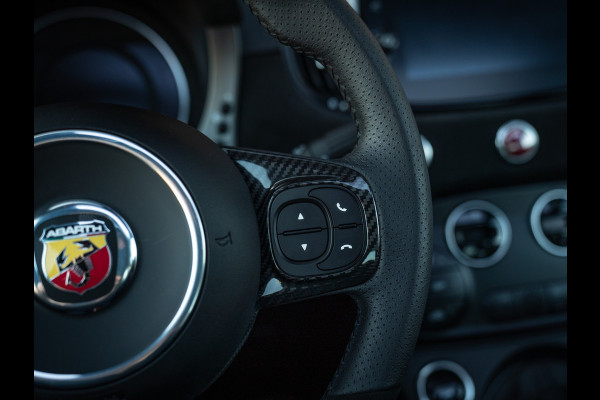 Abarth 695 Tributo 131 Rally | Pano-dak | Handbak | Sabelt stoelen | One of 695