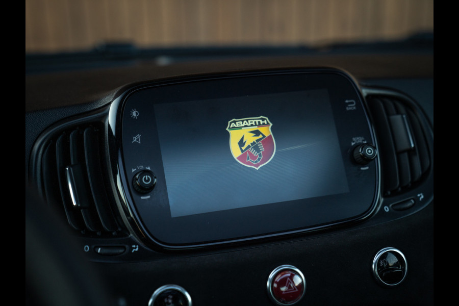 Abarth 695 Tributo 131 Rally | Pano-dak | Handbak | Sabelt stoelen | One of 695