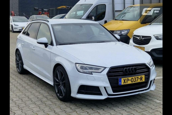 Audi A3 Sportback 30 TFSI 3x S-Line Black Edition Navi NAP