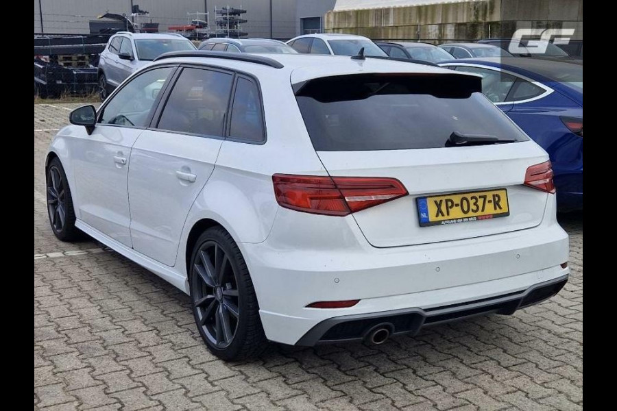 Audi A3 Sportback 30 TFSI 3x S-Line Black Edition Navi NAP