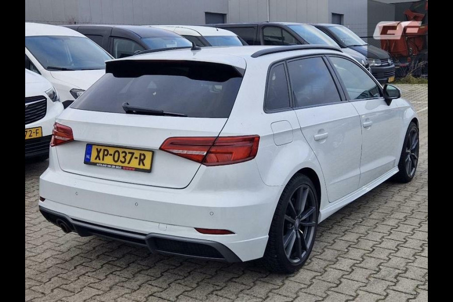 Audi A3 Sportback 30 TFSI 3x S-Line Black Edition Navi NAP