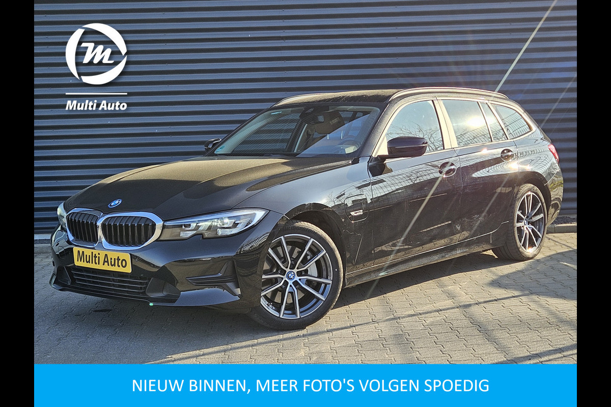 BMW 3 Serie Touring 330e Sportline Plug In Hybrid Dealer O.H PHEV | Head Up |  Lederen Sportstoelen Verwarmd | Apple Carplay | Keyless | Virtual | BLIS | Navi Full Map |