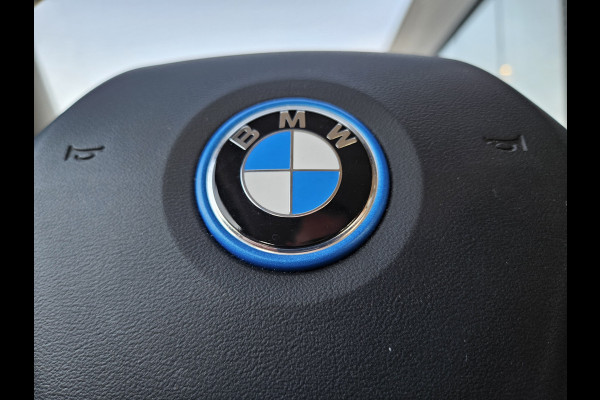 BMW 3 Serie Touring 330e Sportline Plug In Hybrid Dealer O.H PHEV | Head Up |  Lederen Sportstoelen Verwarmd | Apple Carplay | Keyless | Virtual | BLIS | Navi Full Map |