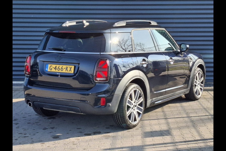 MINI Countryman 1.5 Cooper Chili Automaat | Panodak | Lederen Sportstoelen | Apple Carplay | Navigatie | Harman Kardon | Stoelverwarming | Cruise Control | Climate Control | L.M. 19" |