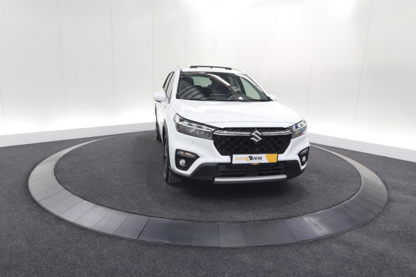 Suzuki S-Cross 1.5 Hybrid Style | Trekhaak | 360 Camera | Panoramadak | Apple Carplay