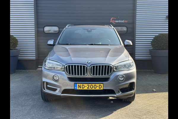 BMW X5 xDrive40e iPerformance High Executive | Panoramadak | Head-Up Display | Camera | Lane Assist | Lederen Bekleding |