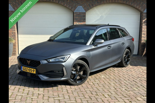 CUPRA Leon Sportstourer 1.4 TSI eHybrid PHEV FR Business Intense Panorama Carplay LED 245pk