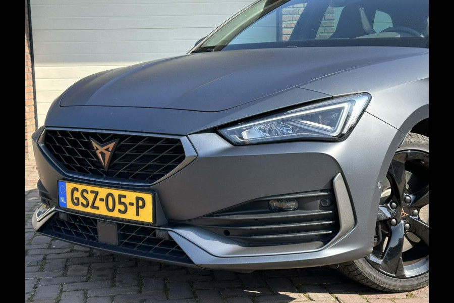 CUPRA Leon Sportstourer 1.4 TSI eHybrid PHEV FR Business Intense Panorama Carplay LED 245pk