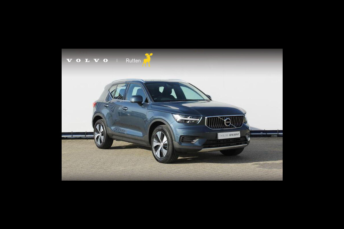 Volvo XC40 T4 211PK Automaat Recharge Inscription Navigatie / Cruise control / Standkachel / 18'' Lichtmetalen velgen / Apple Carplay