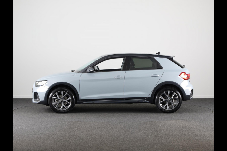 Audi A1 allstreet 35 TFSI Advanced edition 150 pk S-tronic | Verlengde garantie | Navigatie via App | Parkeersensoren achter | Cruise control | Autom. airco | LED koplampen |