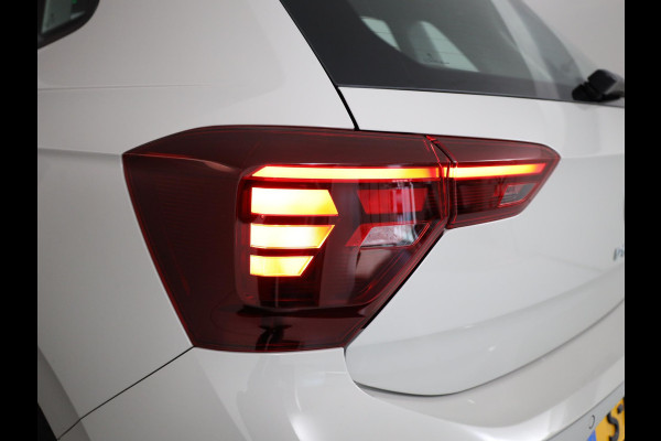 Volkswagen Polo 1.0 TSI Life 95 pk | Verlengde garantie | Navigatie via App | Parkeersensoren | Adaptieve cruise control | LED koplampen |