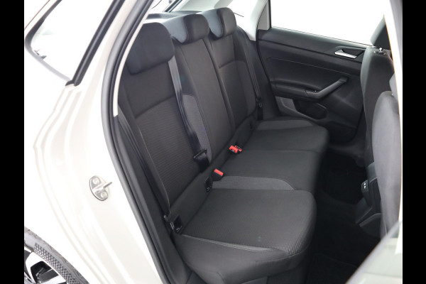 Volkswagen Polo 1.0 TSI Life 95 pk | Verlengde garantie | Navigatie via App | Parkeersensoren | Adaptieve cruise control | LED koplampen |