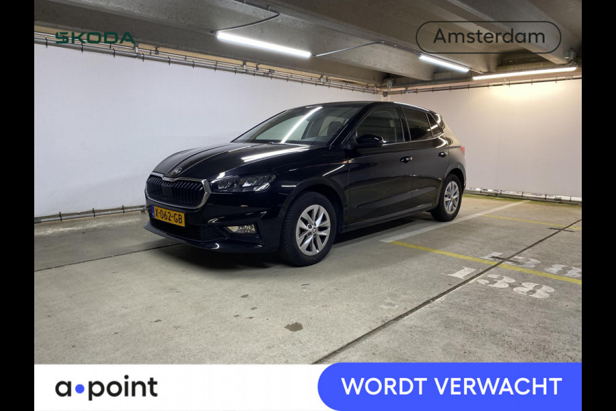 Škoda Fabia 1.0 TSI Business Edition 95 pk | Verlengde garantie | Navigatie via App| Parkeersensoren achter | Stoelverwarming | LED koplampen |