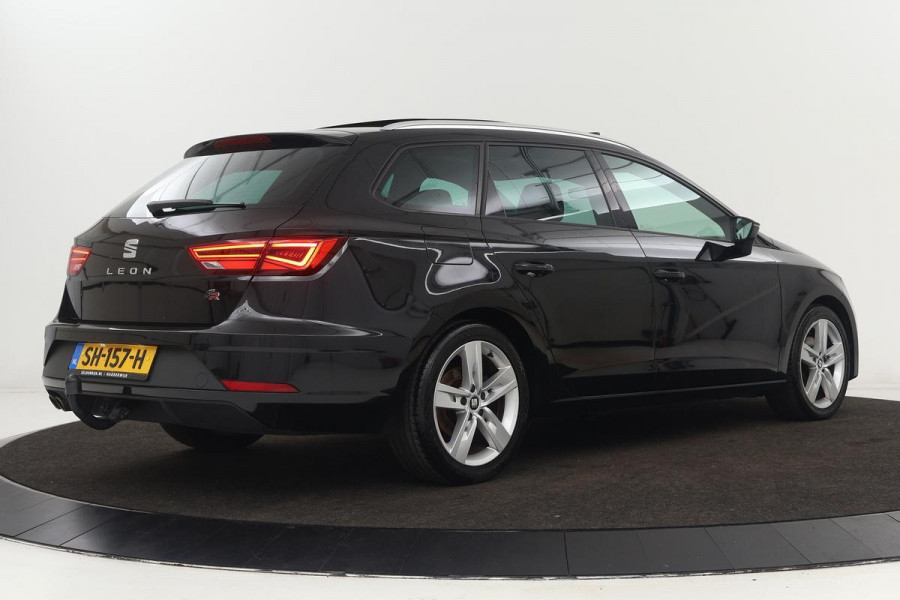 Seat Leon 1.4 TSI FR Intens | Panoramadak | Carplay Trekhaak | Keyless | Navigatie | PDC | Sportstoelen | Climate control | Cruise control