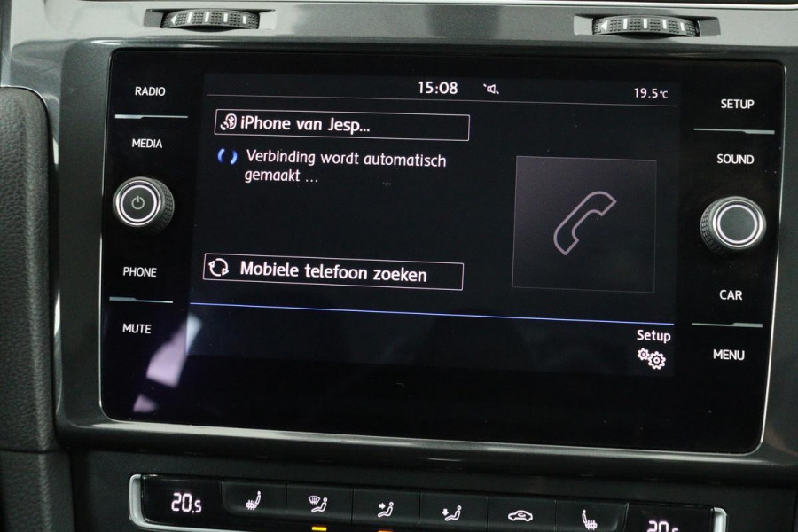 Volkswagen Golf 1.0 TSI Comfortline | Trekhaak | Stoelverwarming | Massage | Climate control | PDC | Cruise control