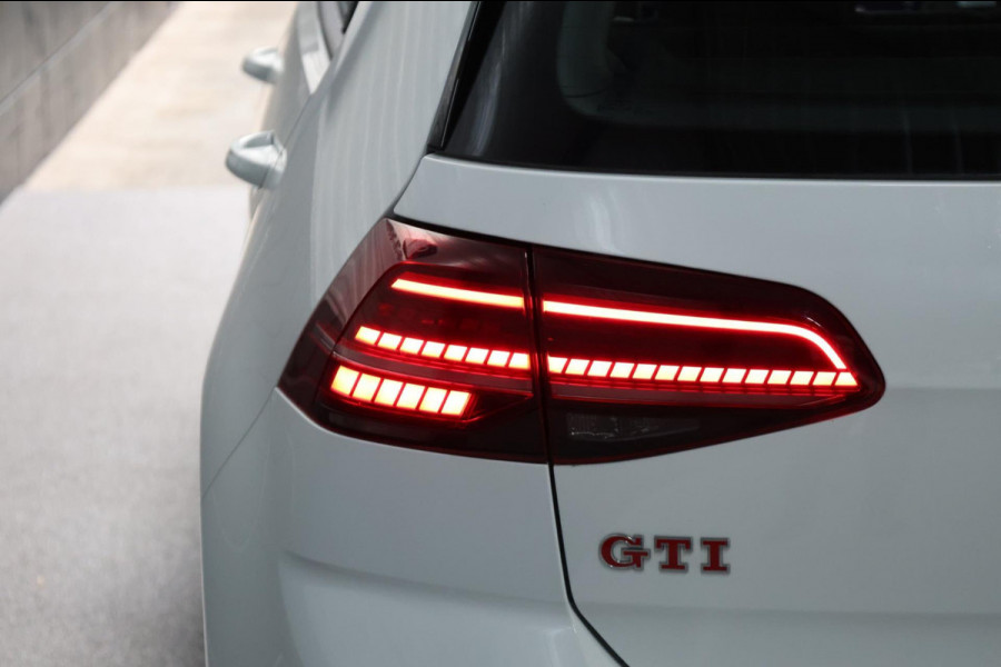 Volkswagen Golf 2.0 TSI GTI Performance 245+PK LED/VIRTUAL/PANO/S.VERWARMING/19" LMV/PDC/ACC/ECC/12 MDN GARANTIE!