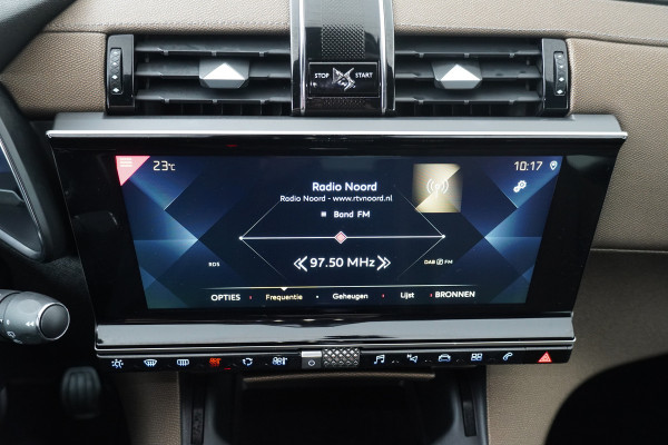 DS 7 Crossback BWJ 2019 1.2 PT 131PK  Business | CLIMA | NAVI | CRUISE | CARPLAY | PRIVACY GLASS | PDC | 18'' LMV