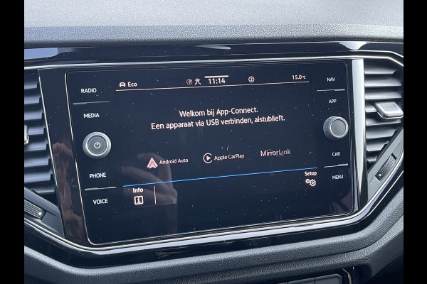 Volkswagen T-Roc 1.5 TSI Sport | CarPlay | Camera | Keyless |  ACC | LED | DAB+ | 18 inch