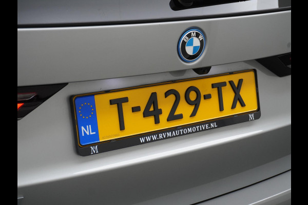 BMW iX1 xDrive30 Launch Edition 67 kWh ORIG. NL. NAP KM. | LEDER | PANO | ELEK. STOEL