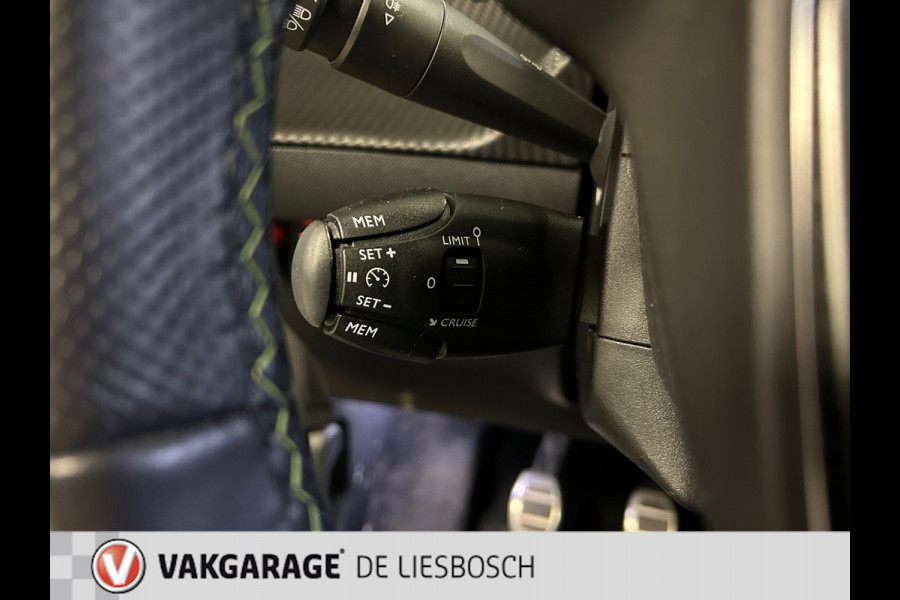 Peugeot 208 1.2 PureTech GT / Airco / Navigatie / camera