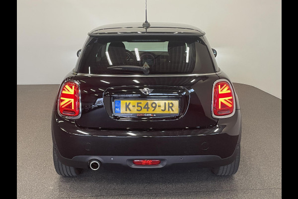 MINI Mini 1.5 Cooper Chili Airco Navi Carplay Full LED PDC Digital Cockpit Adaptive Cruise Control 17" Cosmos Spoke Wheels