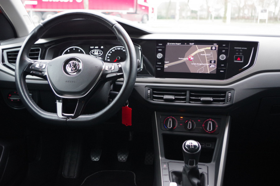 Volkswagen Polo 1.0 TSI 95 PK Comfortline 5 Drs. Carplay, Navigatie, Adap. Cruise Control, Airco