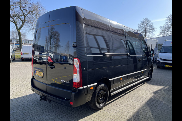 Renault Master T35 2.3 dCi 180pk autoaat L3H2 DC 6 persoons Energy Comfort / vaste prijs rijklaar € 28.950 ex btw / lease vanaf € 518 / pdc rondom / trekhaak 2500 kg / sidebars / airco / cruise / navi !