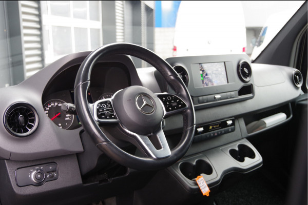 Mercedes-Benz Sprinter 319 3.0 CDI V6 AUT. TREKHAAK, ADAPT. CRUISE, STANDKACHEL, CAMERA, LEDER STUUR, PARKEERSENSOREN, APPLE CARPLAY