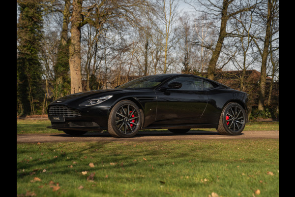 Aston Martin DB11 5.2 V12