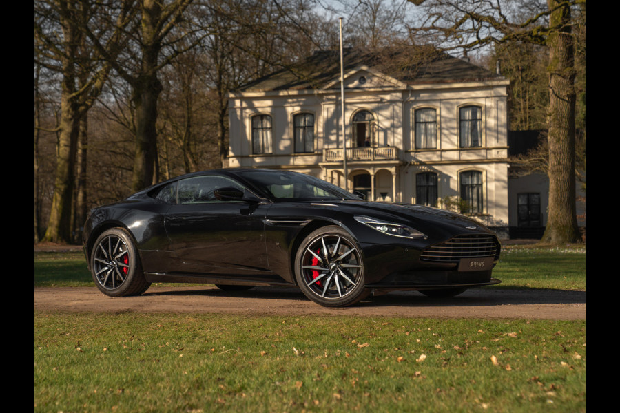 Aston Martin DB11 5.2 V12