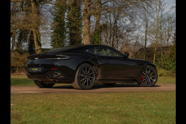 Aston Martin DB11 5.2 V12