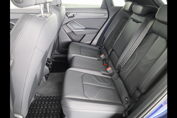 Audi Q3 45 TFSI e S edition 245pk | Panoramadak | Lederen bekleding | Parkeercamera | Verwarmbare voorstoelen