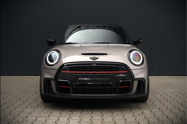 MINI Mini 2.0 Cooper S John Cooper Works | Navigatie | Cruise Control | Apple Carplay | Stoelverwarming | Keyless | Ambiance Verlichting | Automaat | JCW | LED | Parkeersensoren Achter | DAB | Leder | Union Jack