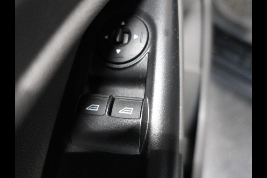 Ford Transit Connect 1.5 EcoBlue L2 Trend Automaat Navi Airco PDC Cruise Control 3Zits Camera DAB+