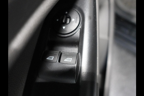 Ford Transit Connect 1.5 EcoBlue L2 Trend Automaat Navi Airco PDC Cruise Control 3Zits Camera DAB+