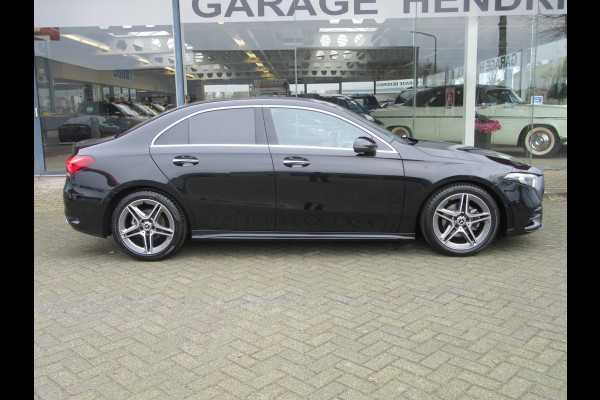 Mercedes-Benz A-Klasse 180 AMG Line 7G DCT Automaat (occasion)