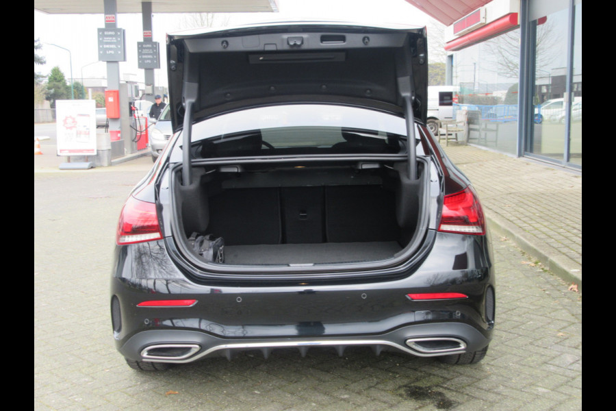 Mercedes-Benz A-Klasse 180 AMG Line 7G DCT Automaat (occasion)