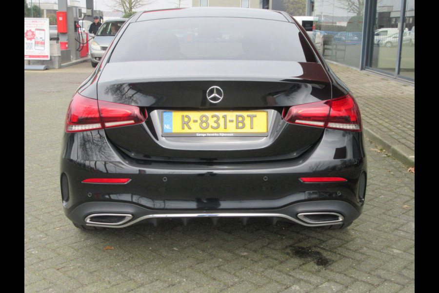 Mercedes-Benz A-Klasse 180 AMG Line 7G DCT Automaat (occasion)