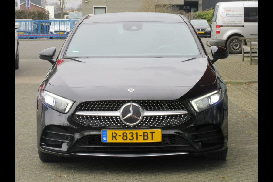 Mercedes-Benz A-Klasse 180 AMG Line 7G DCT Automaat (occasion)