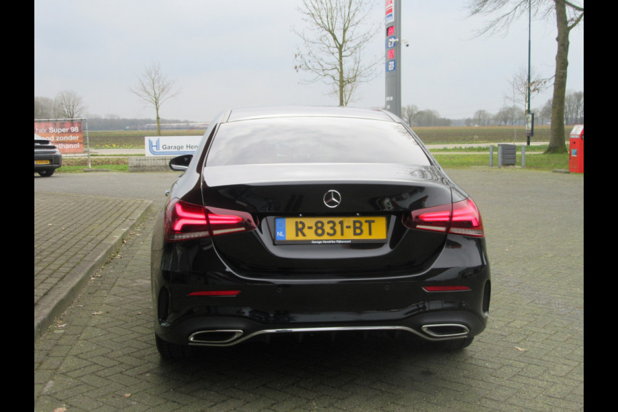 Mercedes-Benz A-Klasse 180 AMG Line 7G DCT Automaat (occasion)