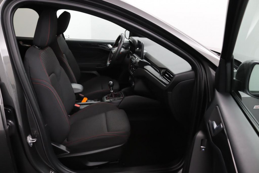Ford FOCUS Wagon 1.0 EcoBoost Hybrid ST Line*ECC*CRUISE*NAVI*CAM*