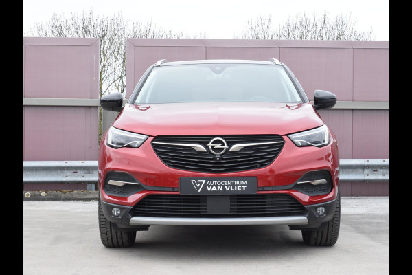 Opel Grandland X 1.2 Turbo Innovation 19" LM VELGEN | LEDEREN BEKLEDING | STOELVERKOELING | STOELVERWARMING| CARPLAY | ACHTERUITRIJCAMERA MET SENSOREN | E.C.C. | WINTERPAKKET |