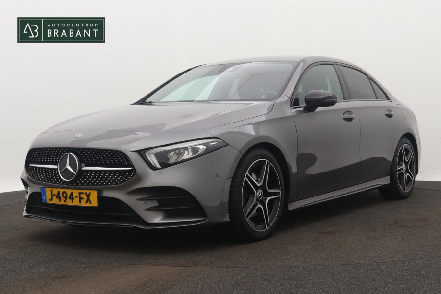 Mercedes-Benz A-Klasse 180 Business Solution AMG Automaat (NAVIGATIE, STOELVERWARMING, CAMERA, 1e EIGENAAR, GOED ONDERHOUDEN)