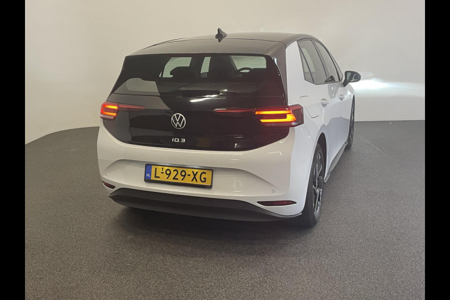 Volkswagen ID.3 Life 58 kWh NL Auto! Airco Navi Carplay Cruise Control 18" East Derry Stoel/Stuurverwarming PDC  Voor/Achter Historie compleet NAP